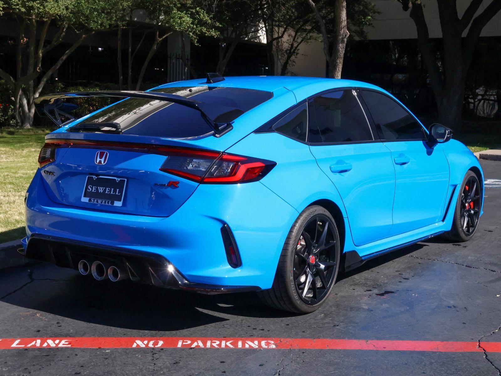 2024 Honda Civic Type R Vehicle Photo in DALLAS, TX 75209-3095