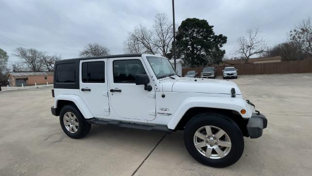 Used 2018 Jeep Wrangler JK Unlimited Sahara with VIN 1C4BJWEG9JL848683 for sale in Luling, TX