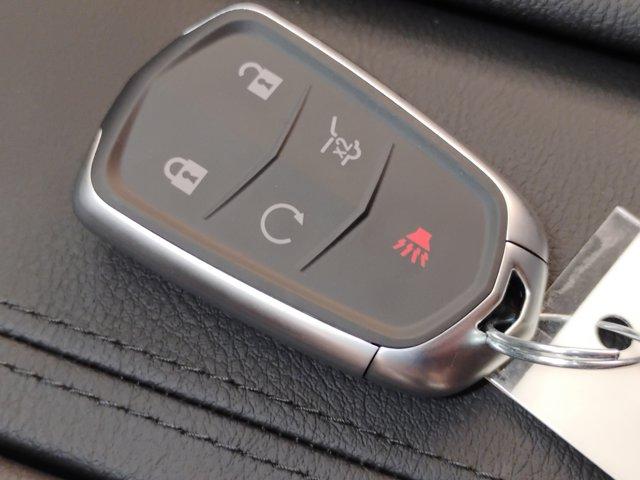 2025 Cadillac XT5 Vehicle Photo in PINEVILLE, NC 28134-8495