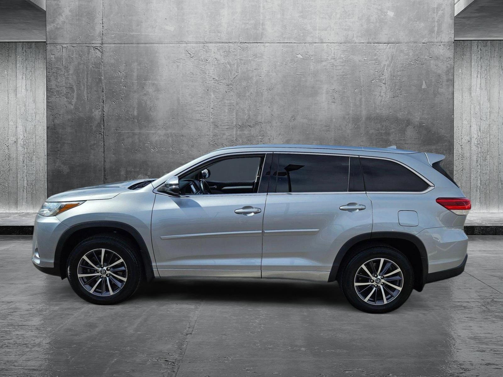 2018 Toyota Highlander Vehicle Photo in HENDERSON, NV 89014-6702
