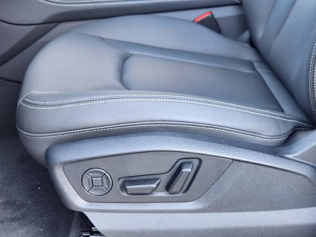 2025 Audi Q7 Vehicle Photo in MCKINNEY, TX 75070