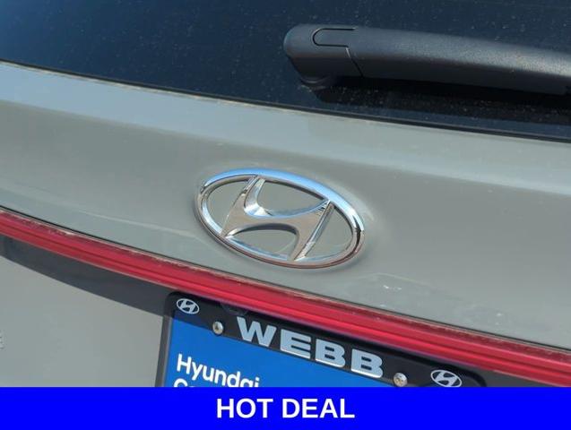 2021 Hyundai SANTA FE Vehicle Photo in Merrillville, IN 46410