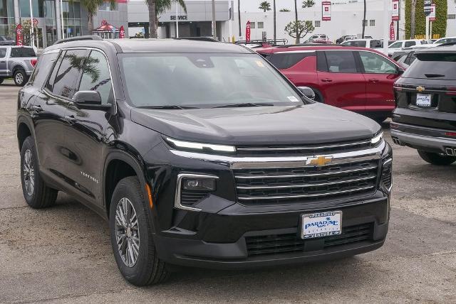 2025 Chevrolet Traverse Vehicle Photo in VENTURA, CA 93003-8585