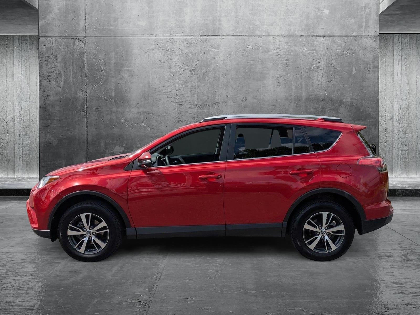 2017 Toyota RAV4 Vehicle Photo in Miami, FL 33015