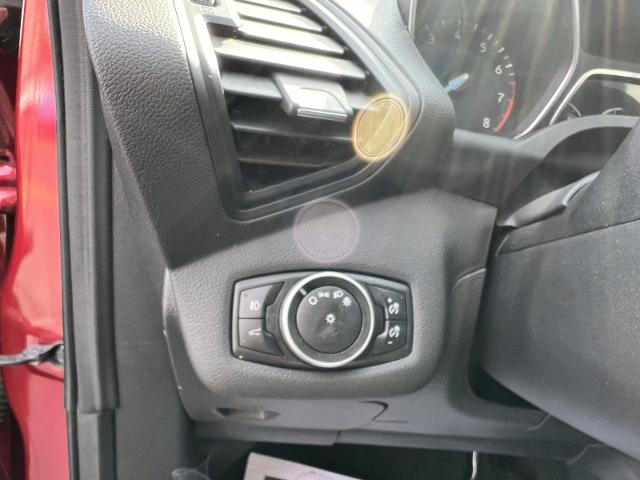 2017 Ford Escape Vehicle Photo in MASSENA, NY 13662-2255