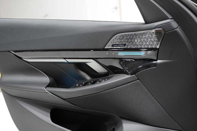 2024 BMW 530i Vehicle Photo in GRAPEVINE, TX 76051