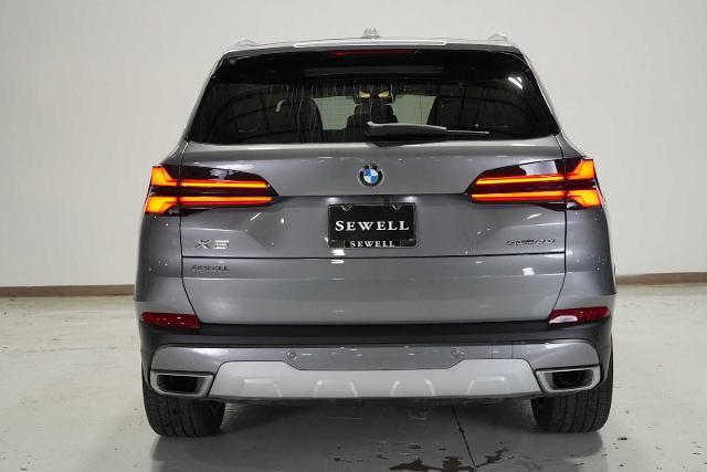 2025 BMW X5 sDrive40i Vehicle Photo in GRAPEVINE, TX 76051
