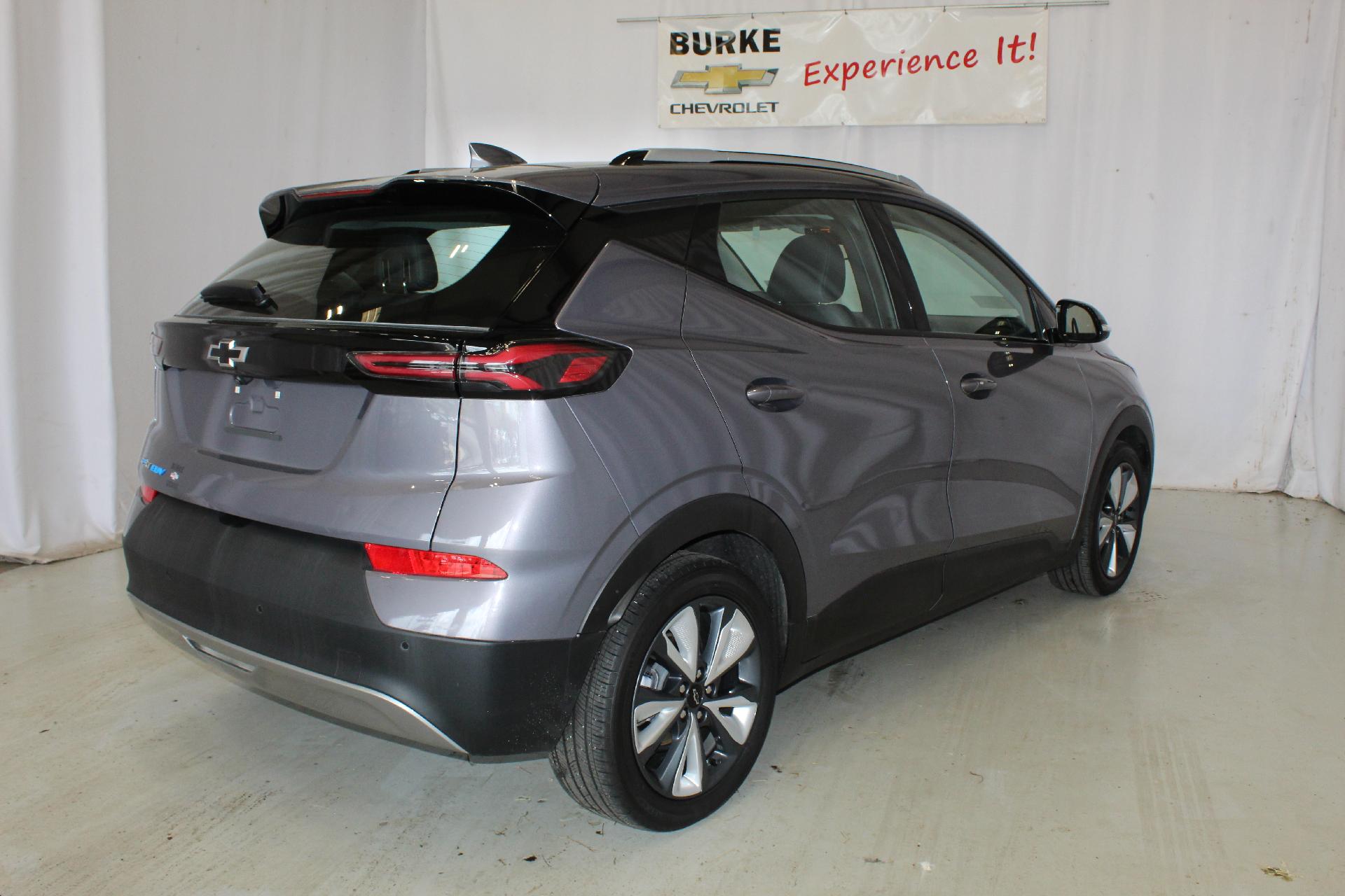 2022 Chevrolet Bolt EUV Vehicle Photo in NORTHAMPTON, MA 01060-1120