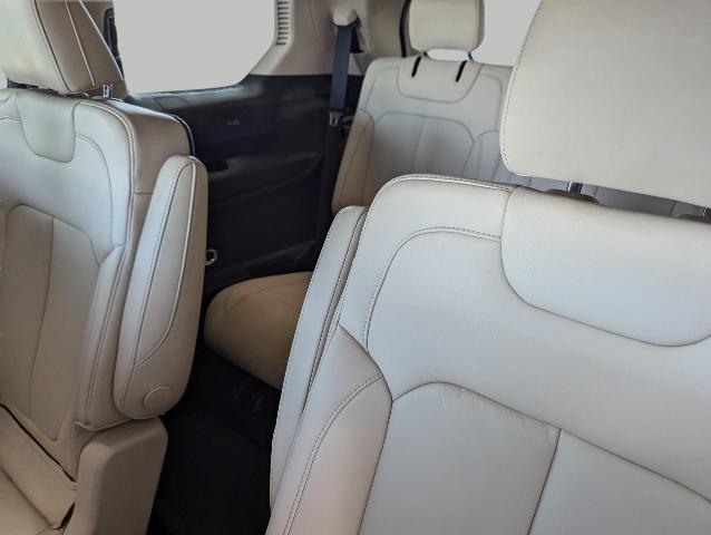 2021 Jeep Grand Cherokee L Vehicle Photo in Oshkosh, WI 54901