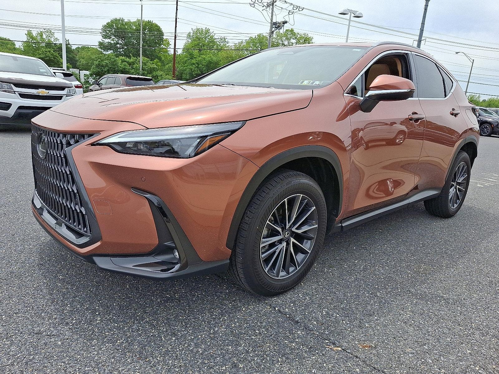 2025 Lexus NX Vehicle Photo in BETHLEHEM, PA 18017-9401