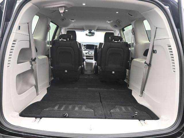 2023 Chrysler Pacifica Vehicle Photo in Cedar Rapids, IA 52402