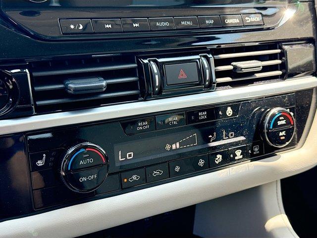 2025 Nissan Pathfinder Vehicle Photo in Flemington, NJ 08822