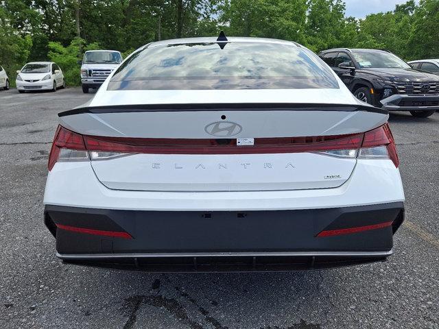 2025 Hyundai ELANTRA Hybrid Vehicle Photo in Harrisburg, PA 17111