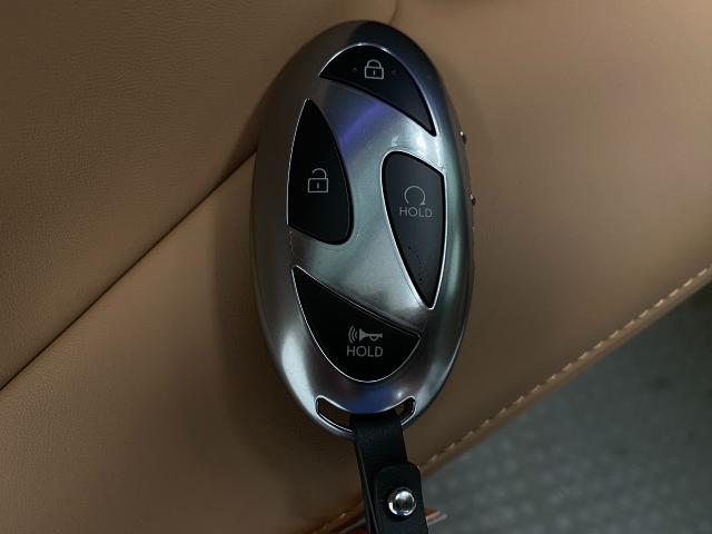 2025 Hyundai SANTA FE Hybrid Vehicle Photo in Appleton, WI 54913