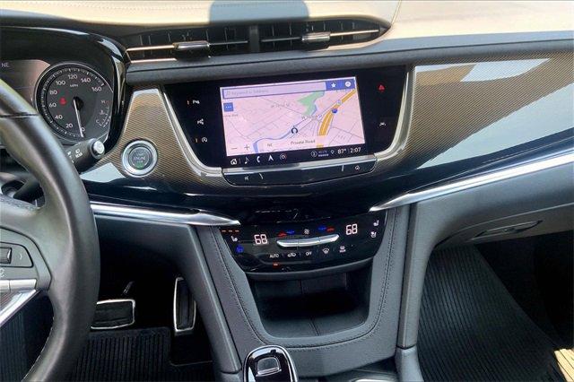 2024 Cadillac XT6 Vehicle Photo in KANSAS CITY, MO 64114-4545