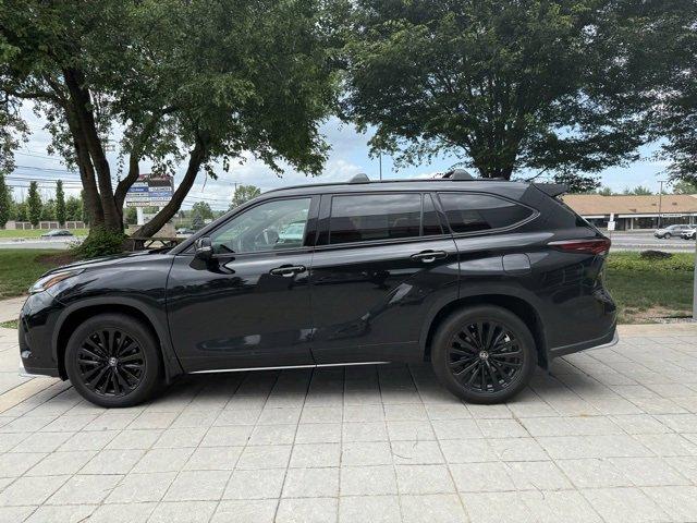 2024 Toyota Highlander Vehicle Photo in Flemington, NJ 08822