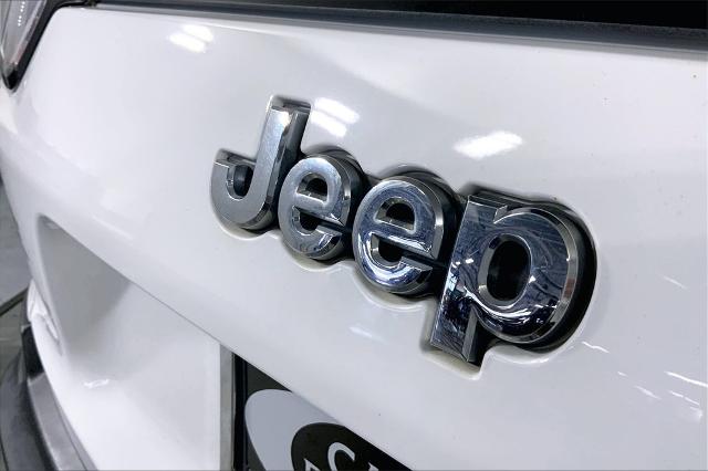 2019 Jeep Cherokee Vehicle Photo in Lees Summit, MO 64086