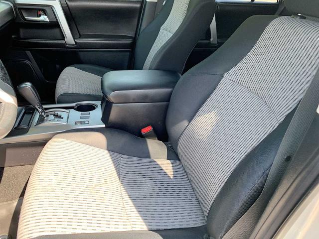 2015 Toyota 4Runner Vehicle Photo in MOON TOWNSHIP, PA 15108-2571