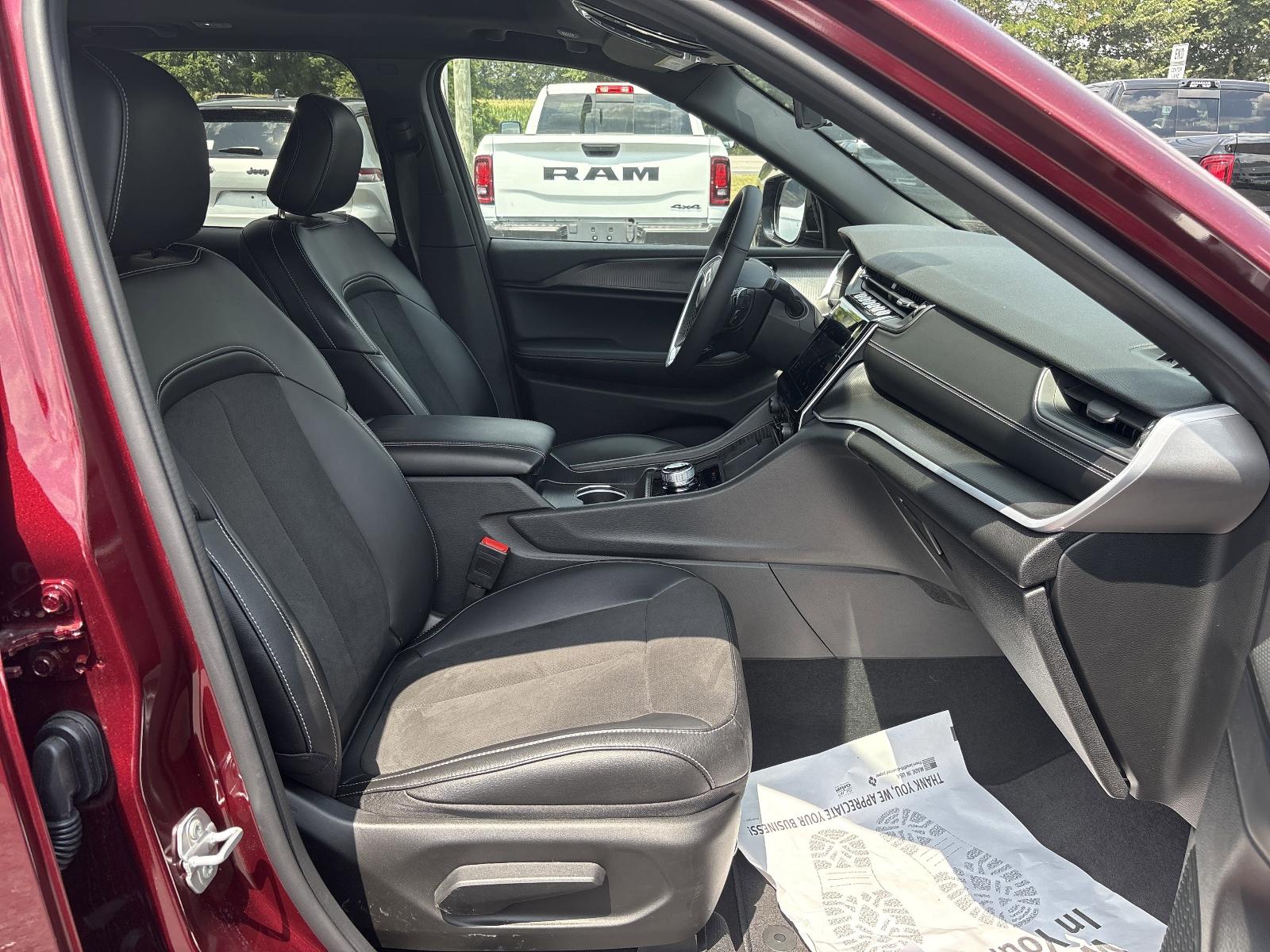 2025 Jeep Grand Cherokee Vehicle Photo in Mechanicsburg, PA 17050-1707