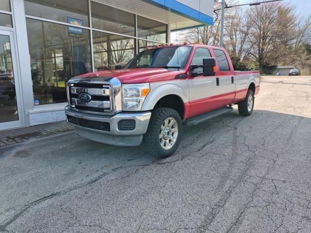 2012 Ford F-250 Super Duty XL Crew Cab 4WD Rojo (Red/gray) Camioneta Todo terreno 6 velocidades Automática