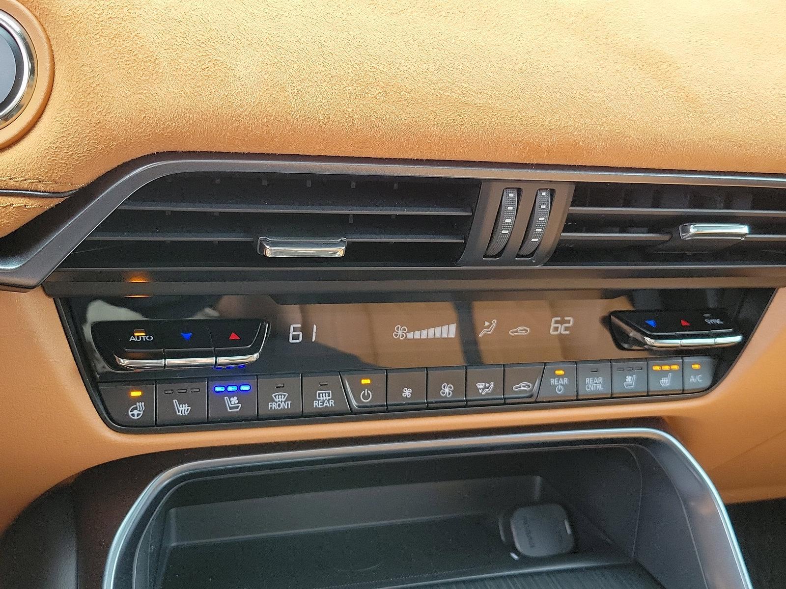 2025 Mazda CX-70 Vehicle Photo in Trevose, PA 19053
