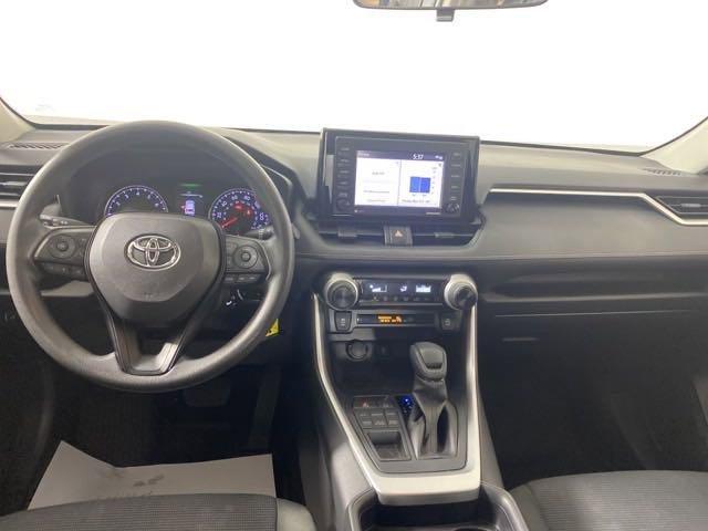 2020 Toyota RAV4 Vehicle Photo in MEDINA, OH 44256-9001