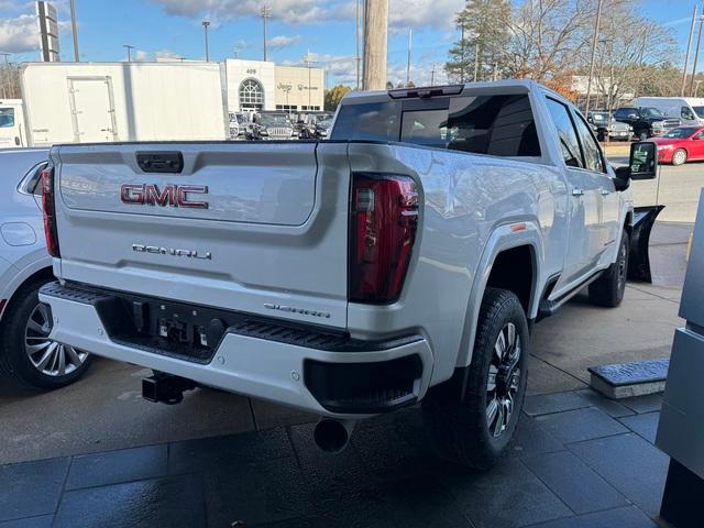 2025 GMC Sierra 2500 HD Vehicle Photo in LOWELL, MA 01852-4336