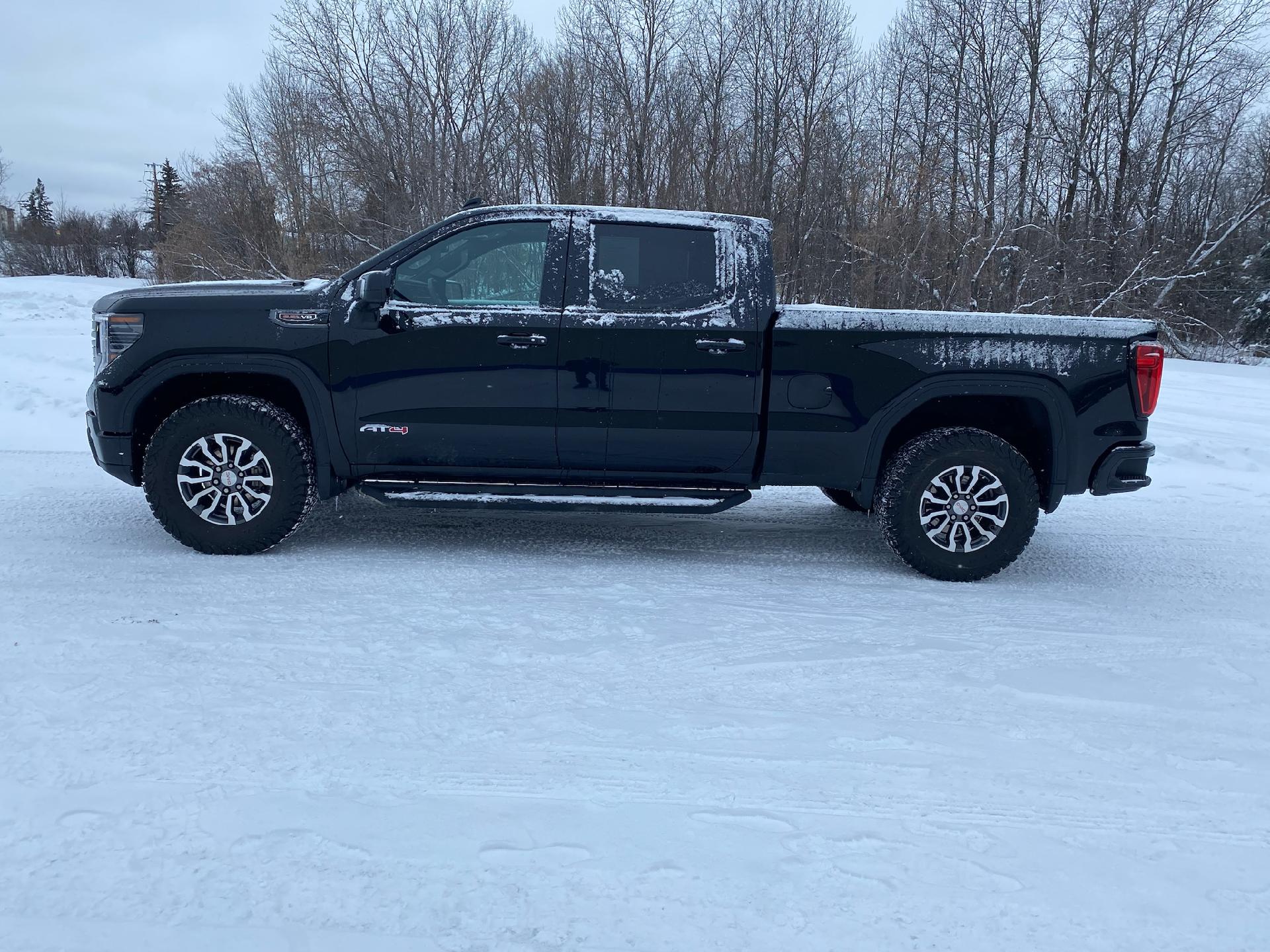 Used 2023 GMC Sierra 1500 AT4 with VIN 3GTUUEEL0PG309866 for sale in International Falls, Minnesota