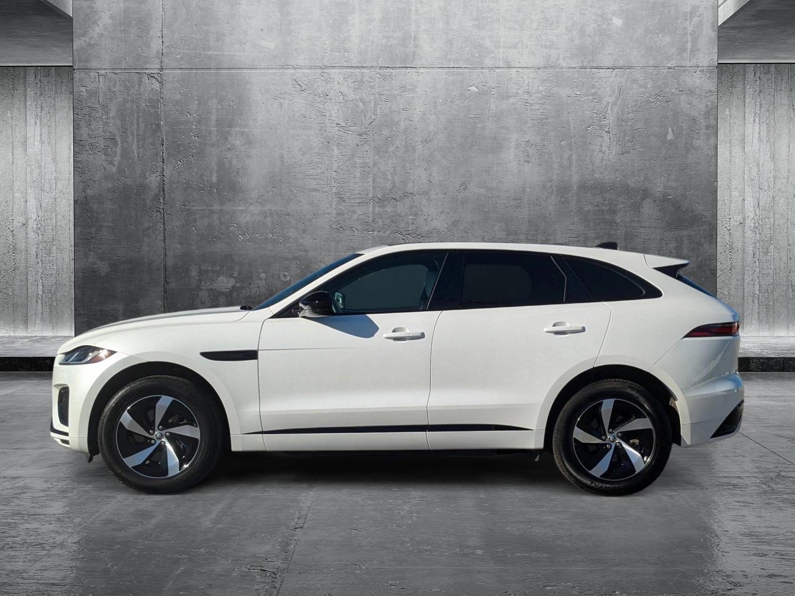 2024 Jaguar F-PACE Vehicle Photo in Sarasota, FL 34231