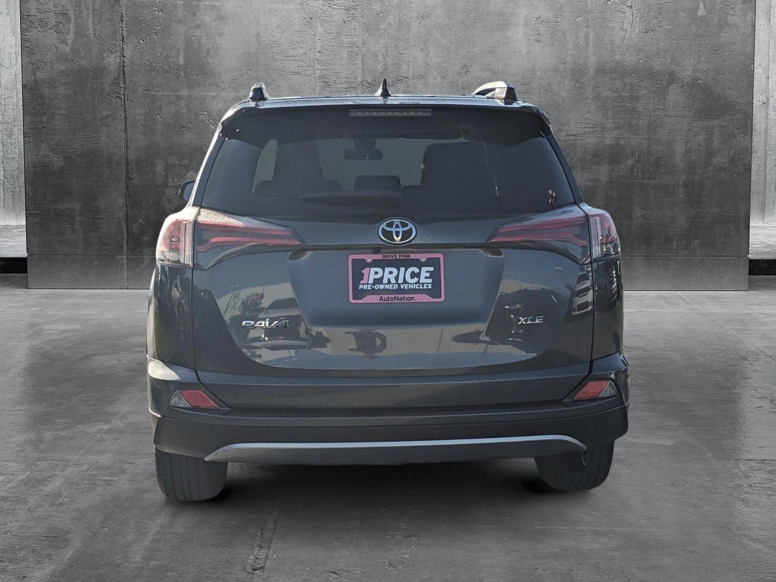 2018 Toyota RAV4 Vehicle Photo in MIAMI, FL 33172-3015