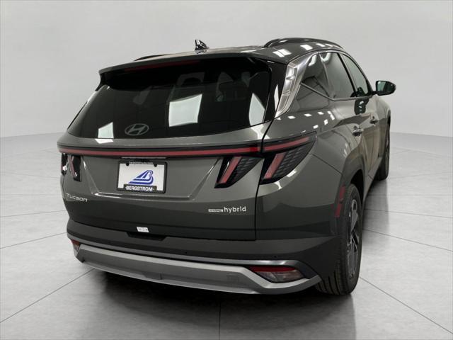 2025 Hyundai TUCSON Hybrid Vehicle Photo in Appleton, WI 54913