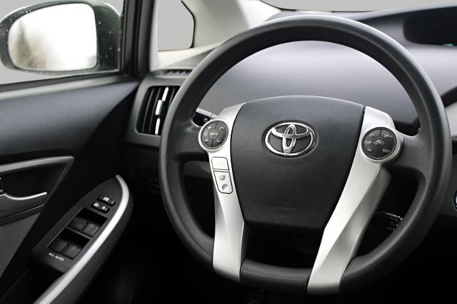 2012 Toyota Prius Vehicle Photo in MIDDLETON, WI 53562-1492