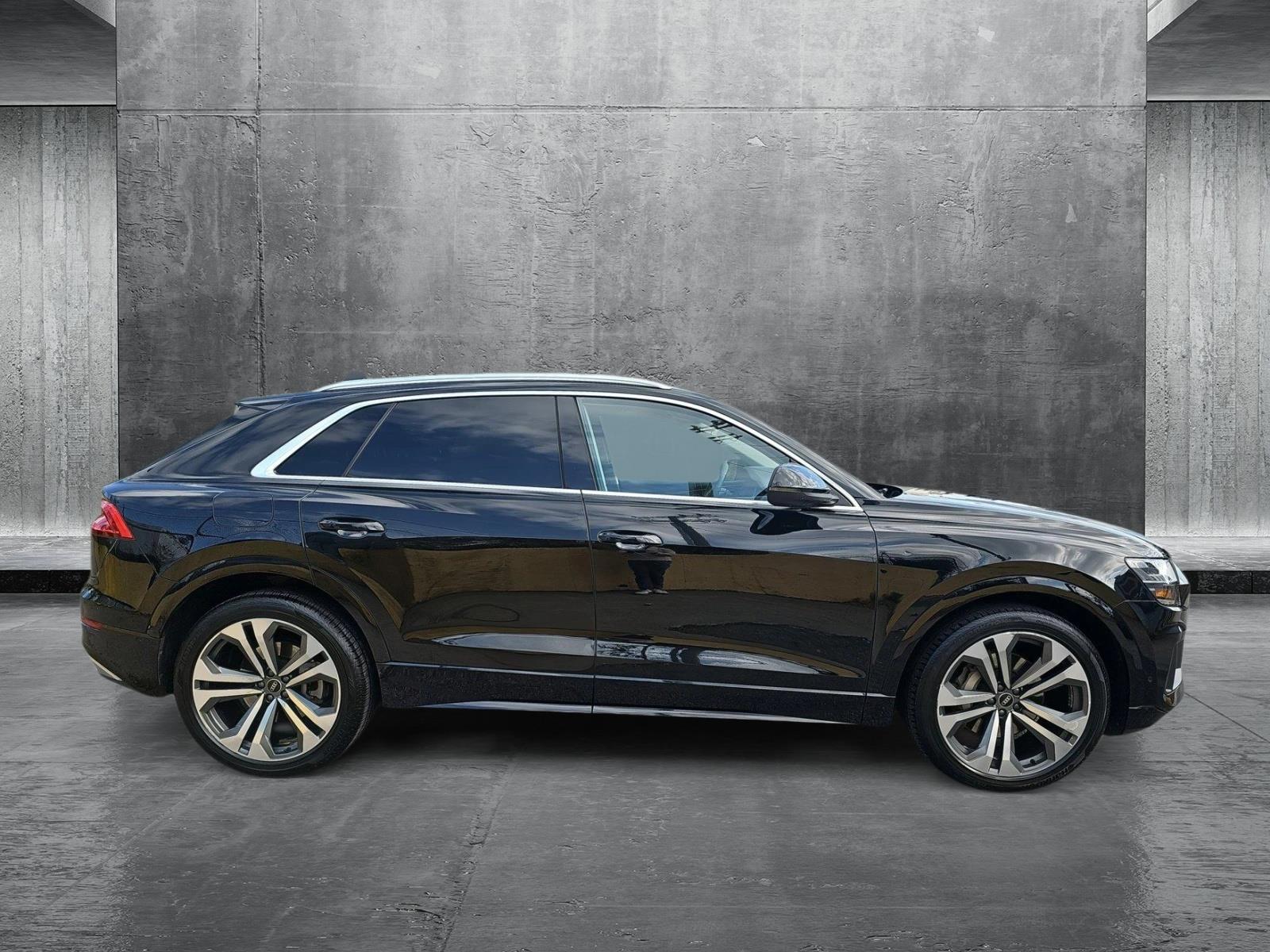 2022 Audi Q8 Vehicle Photo in TIMONIUM, MD 21093-2300