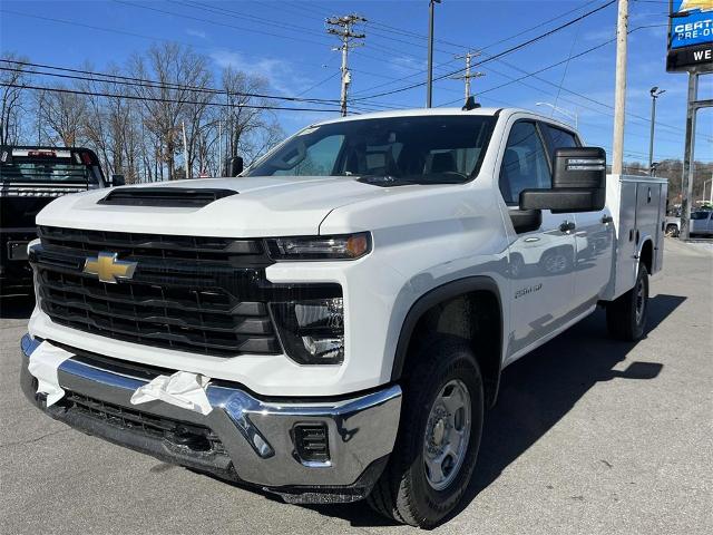 2024 Chevrolet Silverado 2500 HD Vehicle Photo in ALCOA, TN 37701-3235