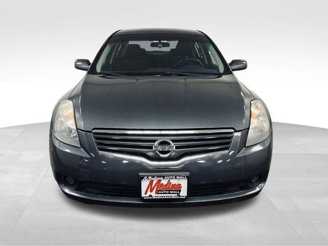 2009 Nissan Altima Vehicle Photo in MEDINA, OH 44256-9631