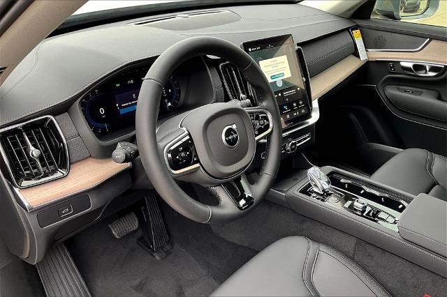 2025 Volvo XC90 Vehicle Photo in Grapevine, TX 76051