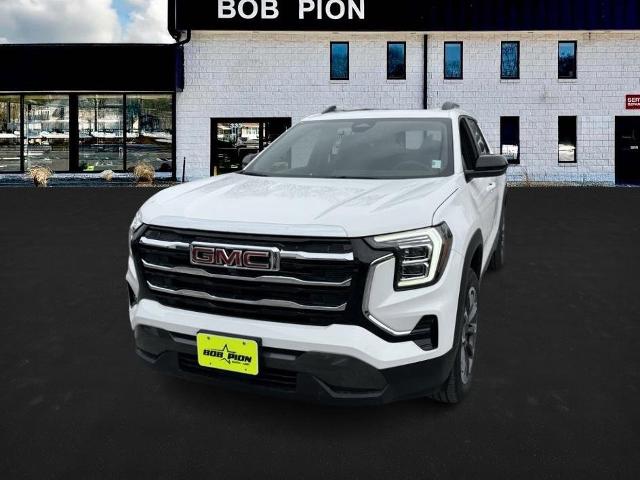 2025 GMC Terrain Vehicle Photo in CHICOPEE, MA 01020-5001