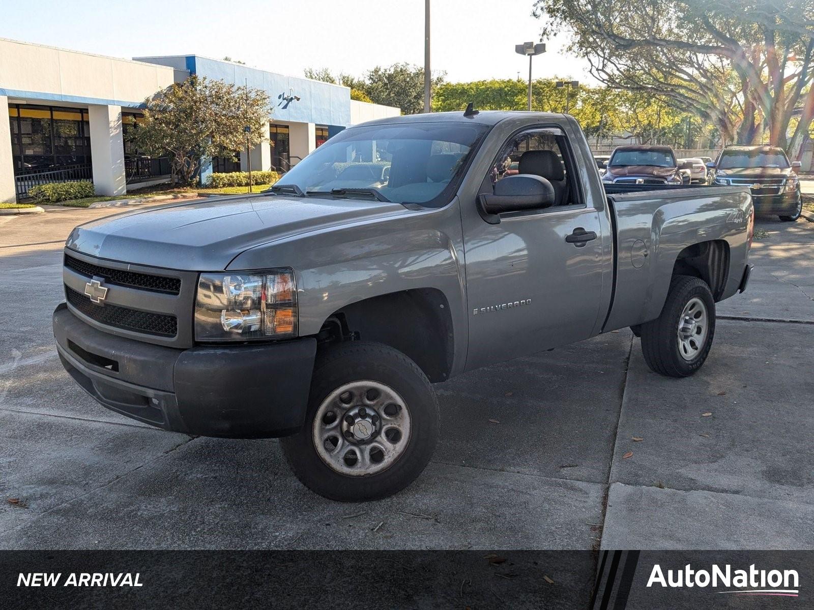 2009 Chevrolet Silverado 1500 Vehicle Photo in PEMBROKE PINES, FL 33024-6534