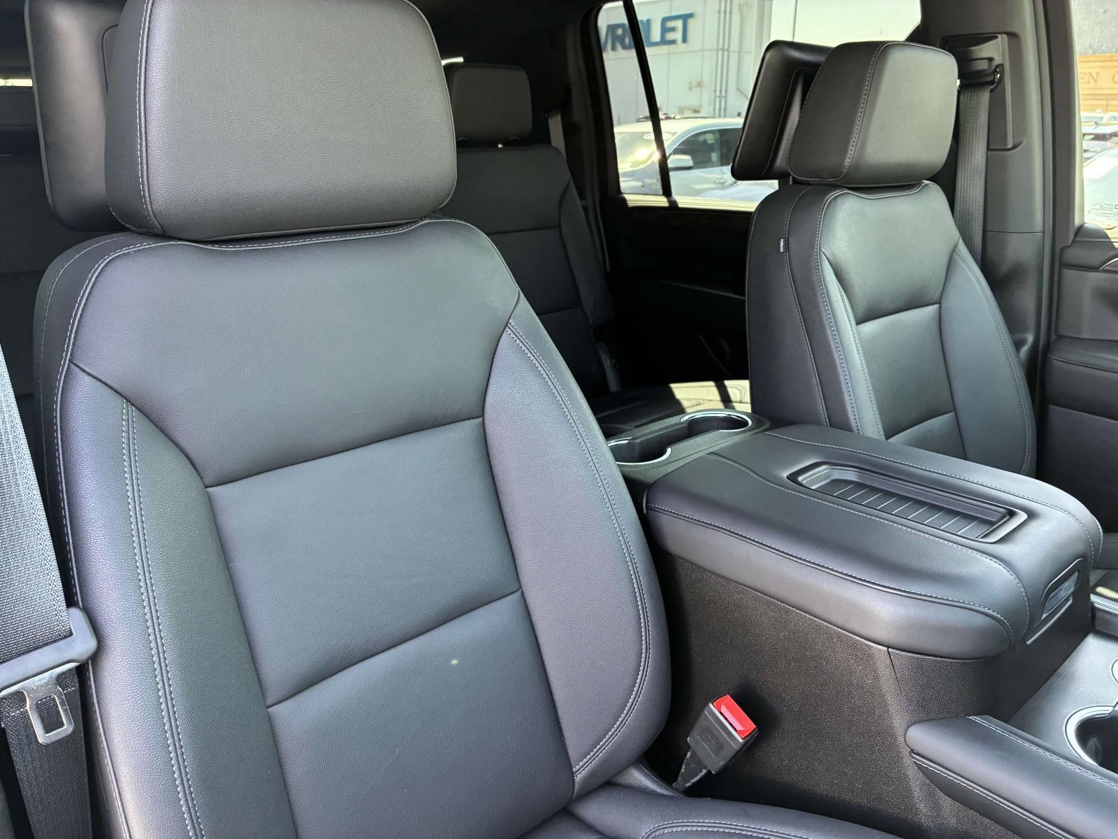 2023 Chevrolet Suburban Vehicle Photo in LOS ANGELES, CA 90007-3794
