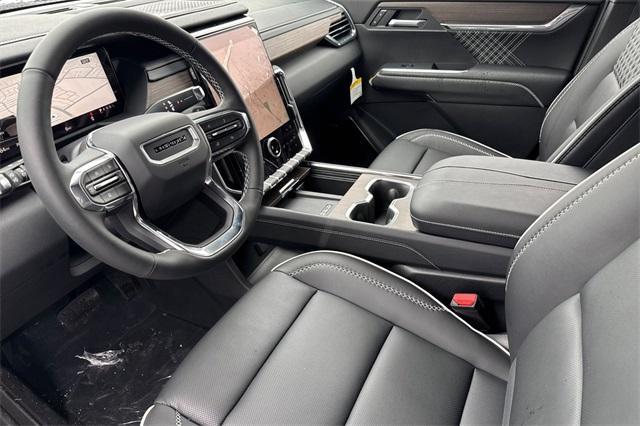 2025 GMC Acadia Vehicle Photo in ELK GROVE, CA 95757-8703