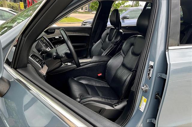 2022 Volvo XC90 Recharge Plug-In Hybrid Vehicle Photo in Houston, TX 77007