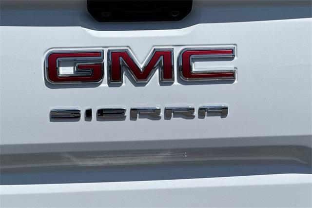 2025 GMC Sierra 1500 Vehicle Photo in ELK GROVE, CA 95757-8703