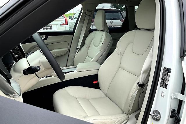 2025 Volvo XC60 Vehicle Photo in Grapevine, TX 76051