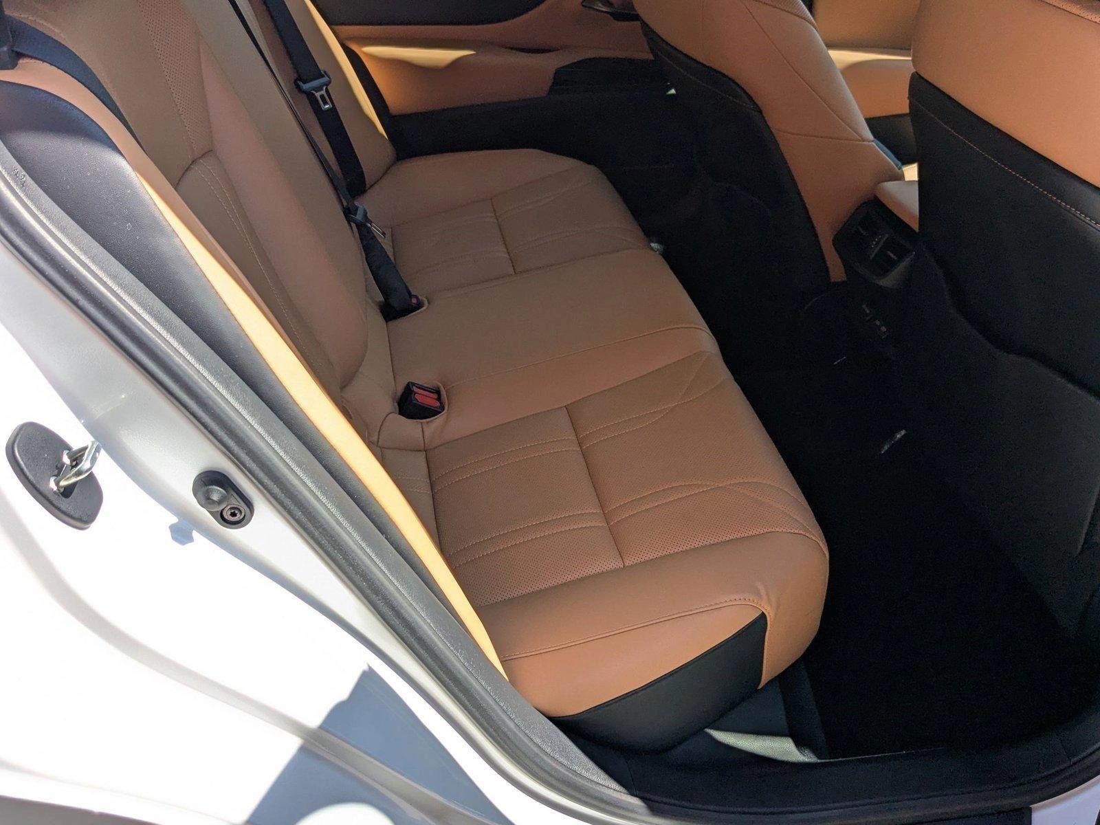 2024 Lexus ES 350 Vehicle Photo in West Palm Beach, FL 33417