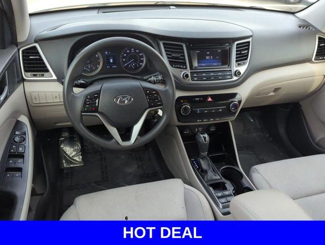 2017 Hyundai TUCSON Vehicle Photo in Merrillville, IN 46410
