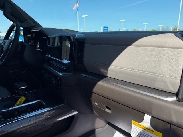 2025 Chevrolet Silverado 1500 Vehicle Photo in POST FALLS, ID 83854-5365