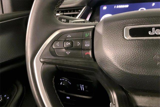 2023 Jeep Grand Cherokee L Vehicle Photo in INDEPENDENCE, MO 64055-1314