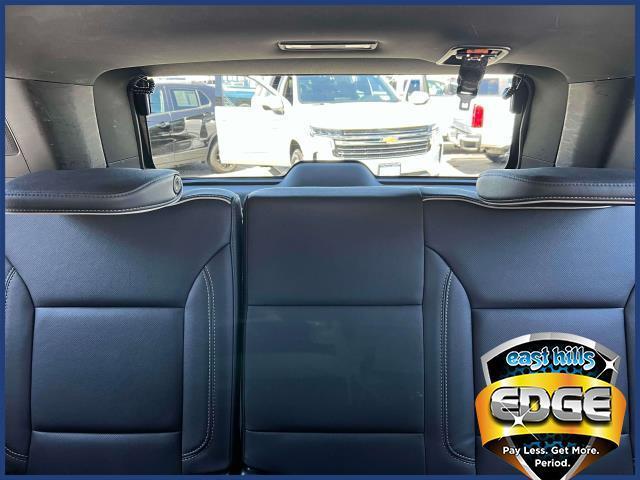 2023 GMC Yukon Vehicle Photo in Roslyn, NY 11576