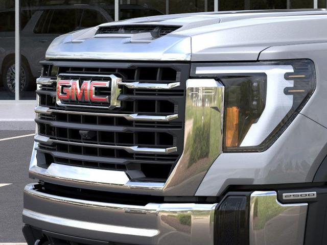 2025 GMC Sierra 2500 HD Vehicle Photo in GREEN BAY, WI 54303-3330