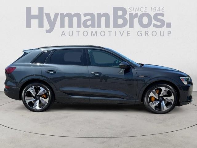 Used 2022 Audi e-tron Premium Plus with VIN WA1LAAGEXNB005293 for sale in Midlothian, VA